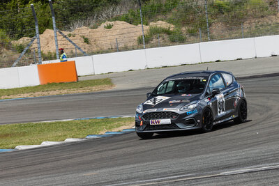 (2) Thomas Scholz  HHR 30.05.jpg