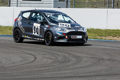 (4) Thomas Scholz  HHR 30.05.jpg