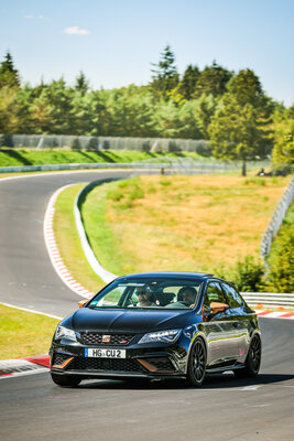 racetracker_30171344_481358.jpg